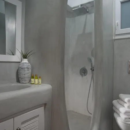 בית הארחה Perla - Delmar Collection 4*