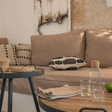 Perla - Delmar Collection פולוניה