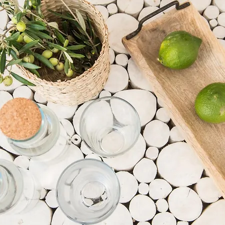 בית הארחה Perla - Delmar Collection 4*