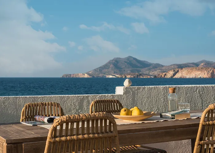 Perla - Delmar Collection