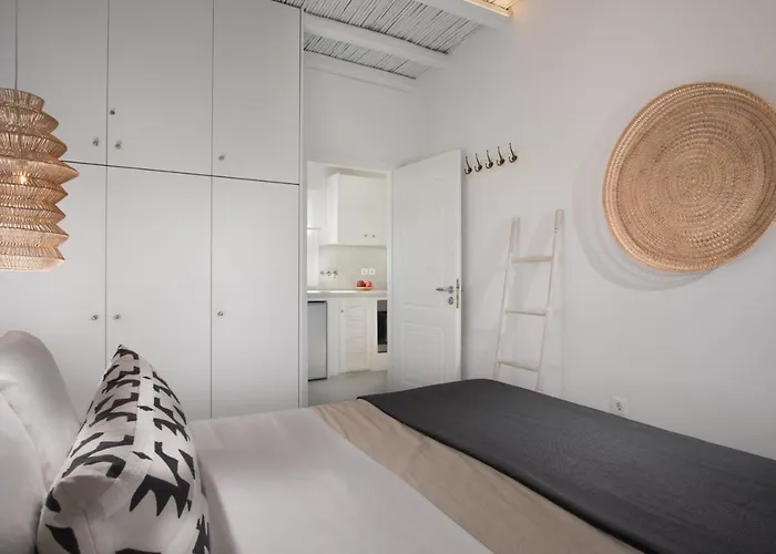 Гостевой дом Perla - Delmar Collection 4*