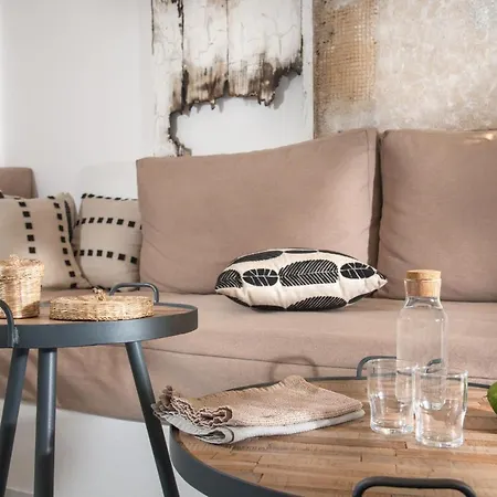 Perla - Delmar Collection Pensión 4*